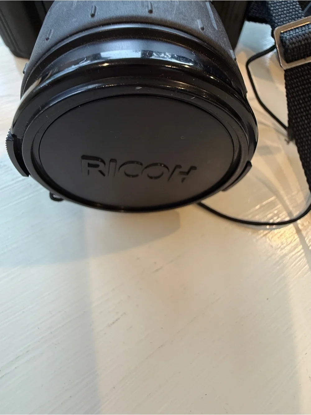RICOH XR-30 35mm SLR Camera in Black with Zoom Lens + Bag
